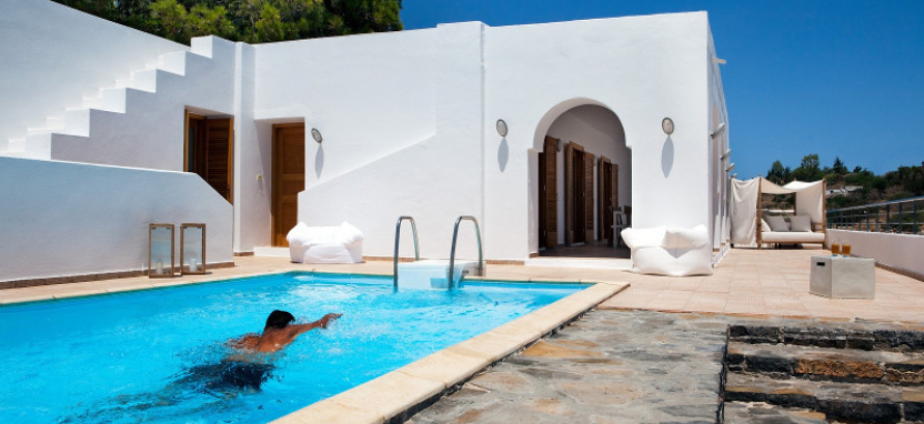 Minos Beach Art Hotel на Крите забронировать отель.