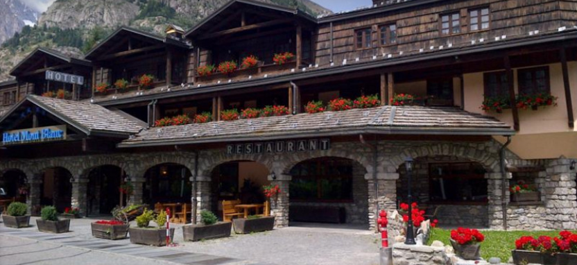 Отель Hotel Mont Blanc 4* в Курмайор, забронировать отель