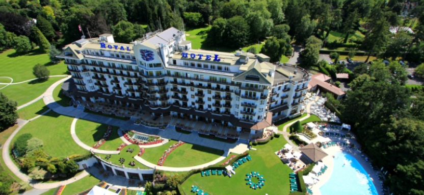 Hotel Royal Evian Resort в Эвиан-ле-Бен.