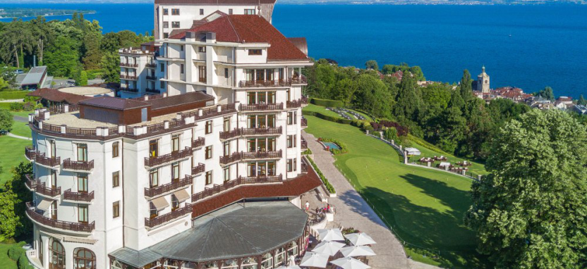 Hotel Royal Evian Resort в Эвиан-ле-Бен.