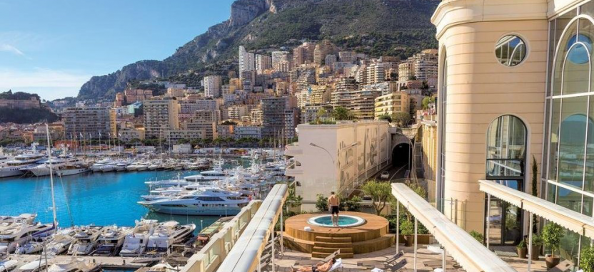 Hotel De Paris Monte-Carlo в Монако.