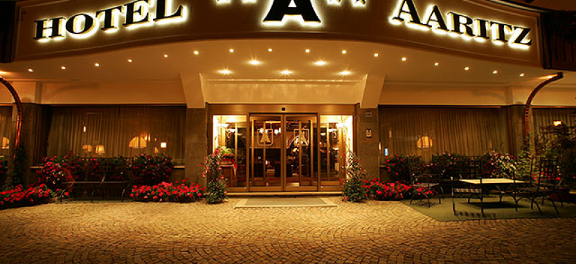 Отель Hotel Aaritz в Валь Гардена, забронировать отель