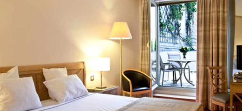 Отель Royal Garden Champs Elysees в Париже забронировать отель.