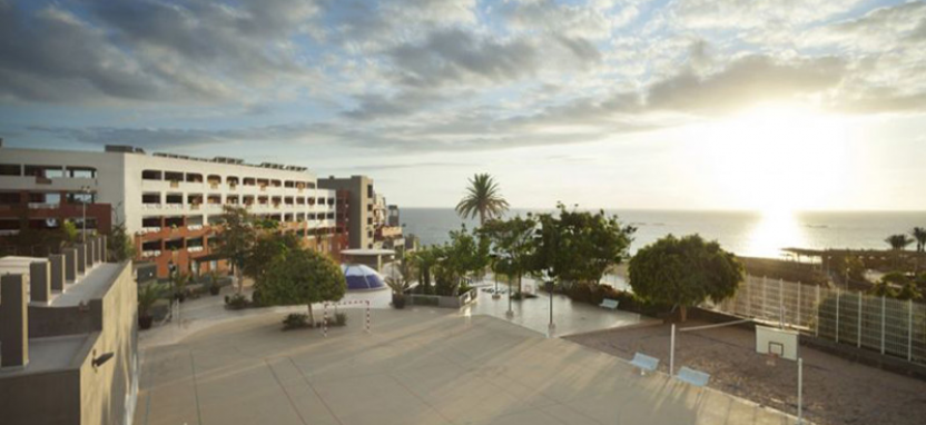 Hotel Roca Nivaria на Тенерифе забронировать отель.