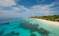 Four Seasons Resort Maldives at Landaa Giraavaru на Мальдивах забронировать отель.