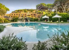 Отель Residence Roccamare в Кастильоне-делла-Пеская‎,  забронировать отель