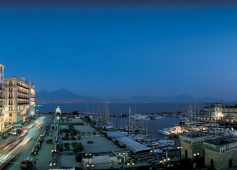 Отель Grand Hotel Vesuvio 5* в Неаполе, забронировать отель