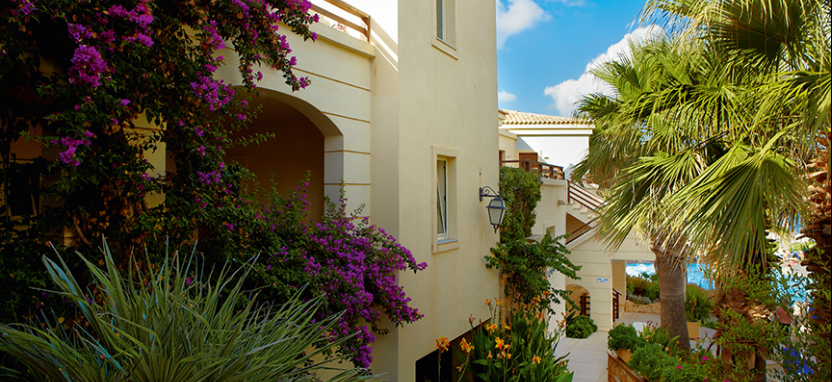 Grecotel Marine Palace & Aqua Park на острове Крит забронировать отель.
