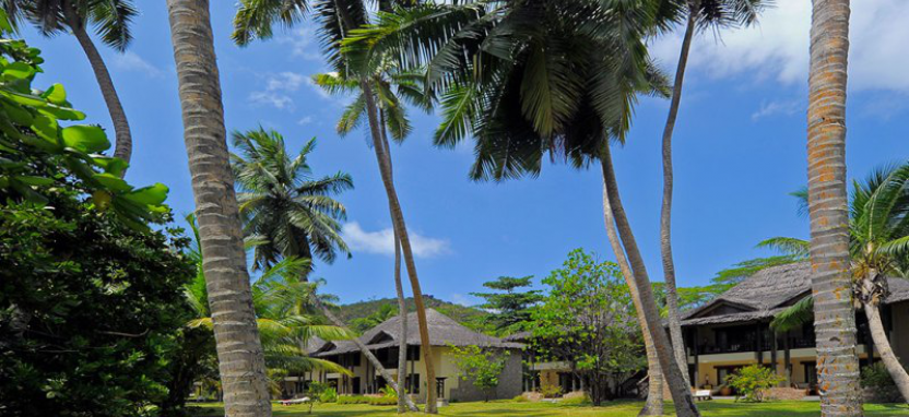 Constance Lemuria 5* (о. Праслен)