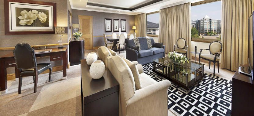 Отель Hilton Sandton в Йоханнесбурге забронировать отель.