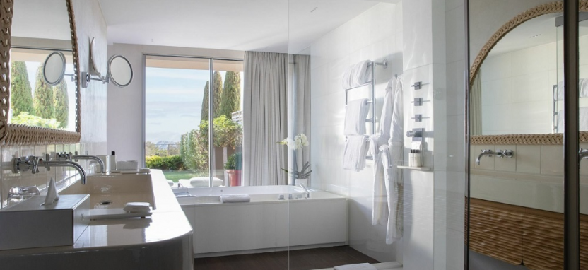 La Reserve Ramatuelle Hotel 5* в Сен-Тропе.