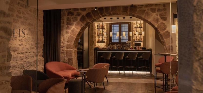 Gran Hotel Barcino 4* в Барселоне