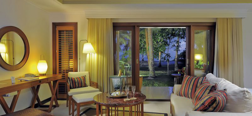 Constance Lemuria 5* (о. Праслен)