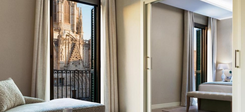 Lamaro Hotel Barcelona 5* в Барселоне