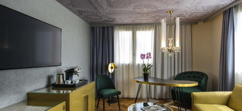Hotel le Louis Versailles Chateau MGallery 4* в Версале.
