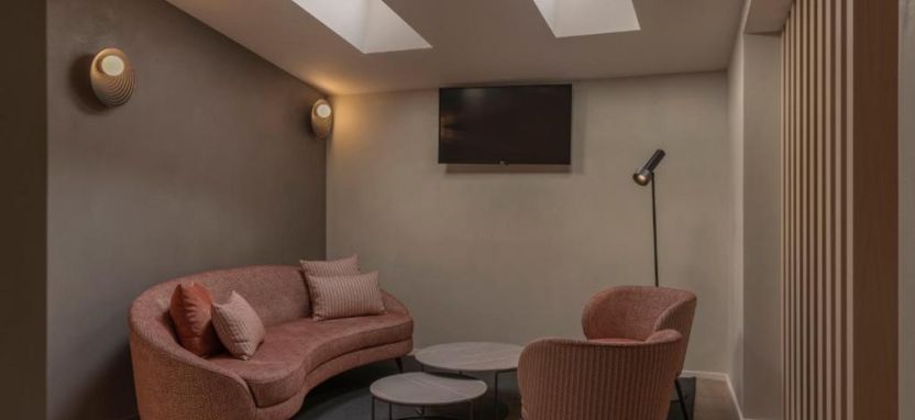 Gran Hotel Barcino 4* в Барселоне