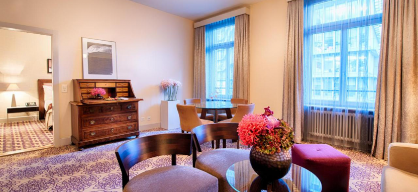 Alden Suite Hotel Splügenschloss Zurich 5* в Цюрихе.