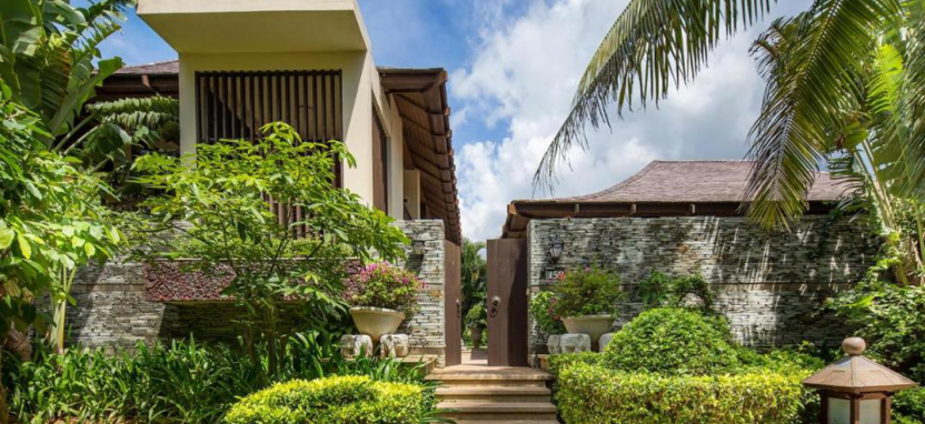 Yalongbay Sanya Villas & Spa Resort 5* на острове Хайнань.