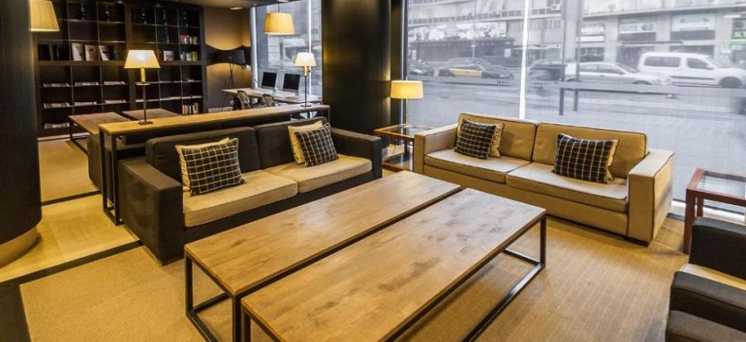 Hotel Barcelona Universal 4* в Барселоне