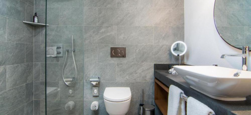 Walliserhof Grand Hotel & Spa 5* в Саас-Фэ.