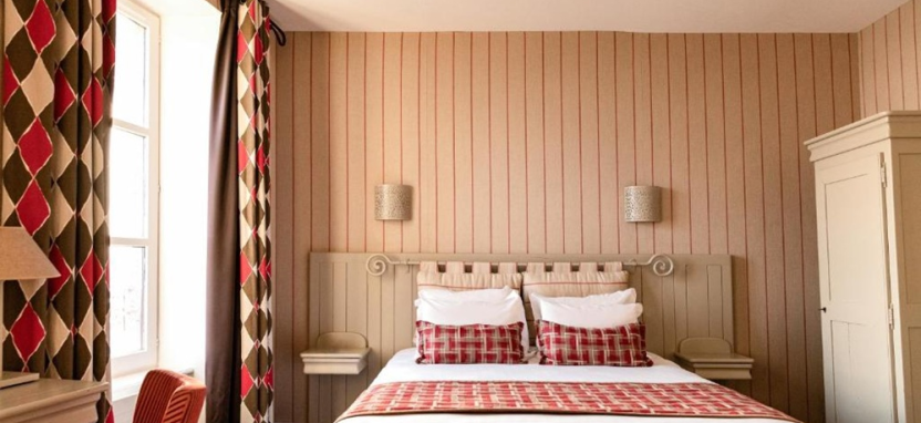 La Mere Poulard 3* в Мон Сен Мишель.