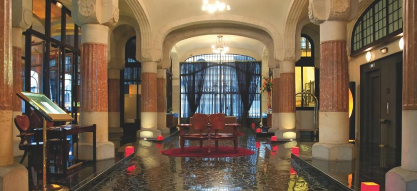 Casa Fuster 5* в Барселоне