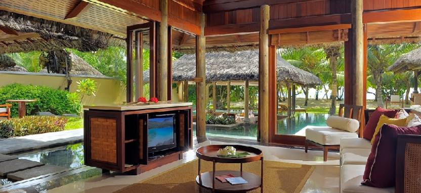 Constance Lemuria 5* (о. Праслен)