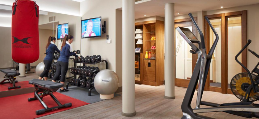 Schweizerhof Zurich 4*