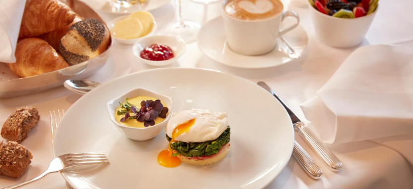 Schweizerhof Zurich 4*