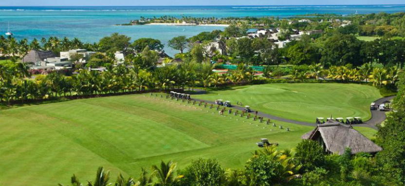 Four Seasons Resort Mauritius at Anahita на острове Маврикий.
