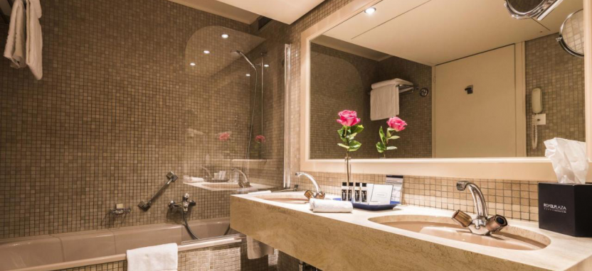 Royal Plaza 5* в Монтрё.