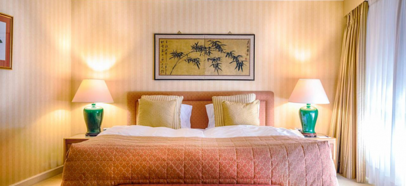 Royal Plaza 5* в Монтрё.