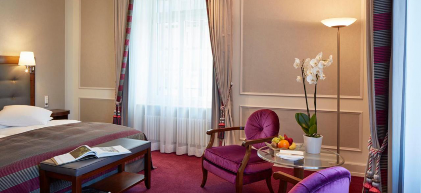 Schweizerhof Zurich 4*