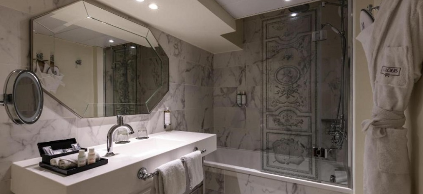 Hotel le Louis Versailles Chateau MGallery 4* в Версале.