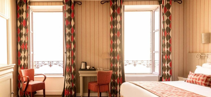 La Mere Poulard 3* в Мон Сен Мишель.