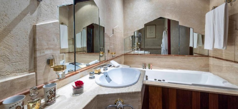 Chateau de Codignat 5* в Бор-Лентан, Овернь.