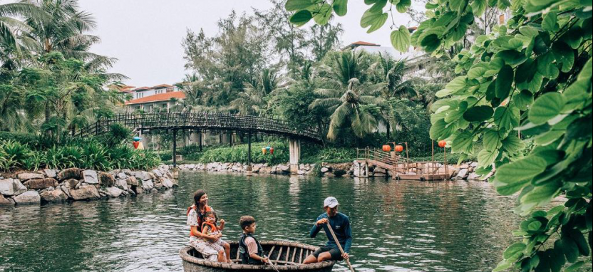 Banyan Tree Lang Co 5* в Хюэ