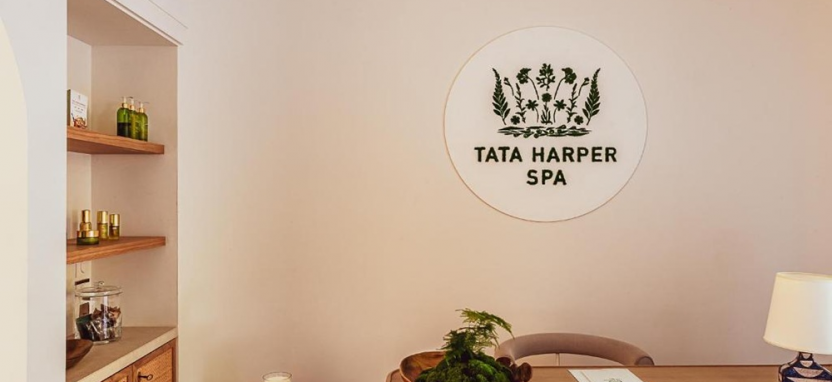 Hotel Lou Pinet 5* (ex. Benkirai) в Сен-Тропе.