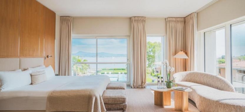 Kube Hotel 5* (Gassin) в Сен-Тропе.