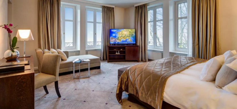 Lausanne Palace & Spa 5* в Лозанне.