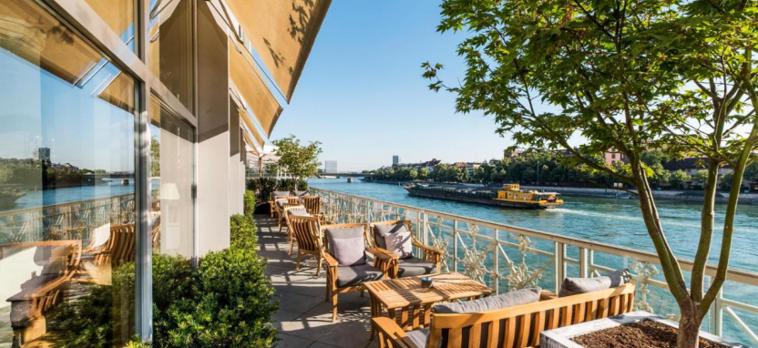 Grand Hotel Les Trois Rois 5* в Базеле.