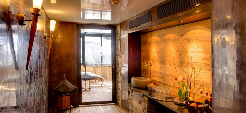 Firefly Luxury Suites 4* отель в Церматте.