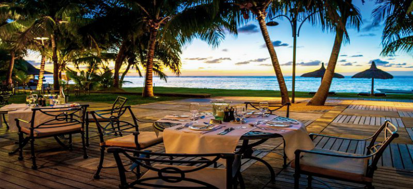 Dinarobin Beachcomber Golf Resort & Spa на острове Маврикий.