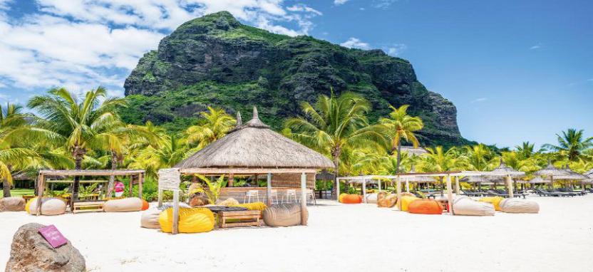 Dinarobin Beachcomber Golf Resort & Spa на острове Маврикий.