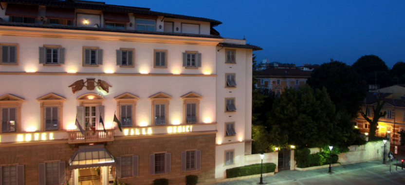 Grand Hotel Villa Medici во Флоренции забронировать отель.