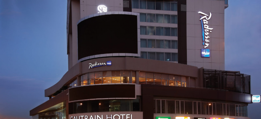 Radisson Blu Sandton Hotel забронировать отель.