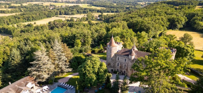Chateau de Codignat 5* в Бор-Лентан, Овернь.