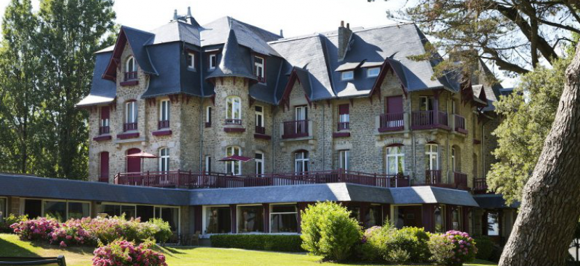 Castel Marie-Louise в Ля Боль забронировать отель.