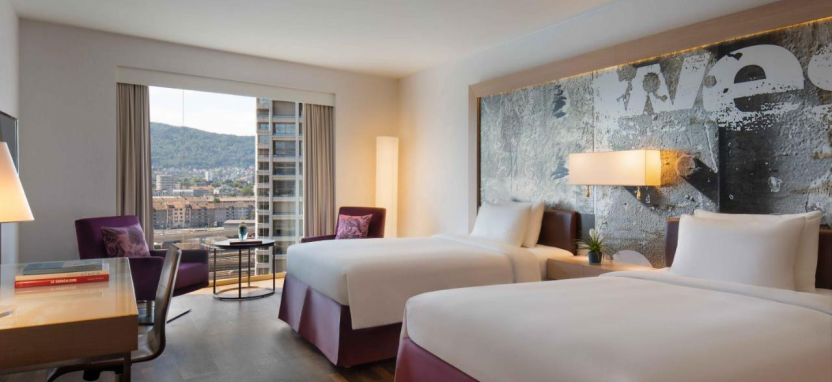 Renaissance Zurich Tower Hotel 5*.