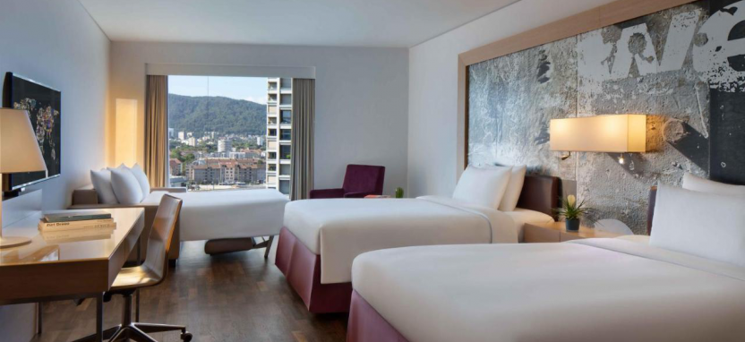 Renaissance Zurich Tower Hotel 5*.